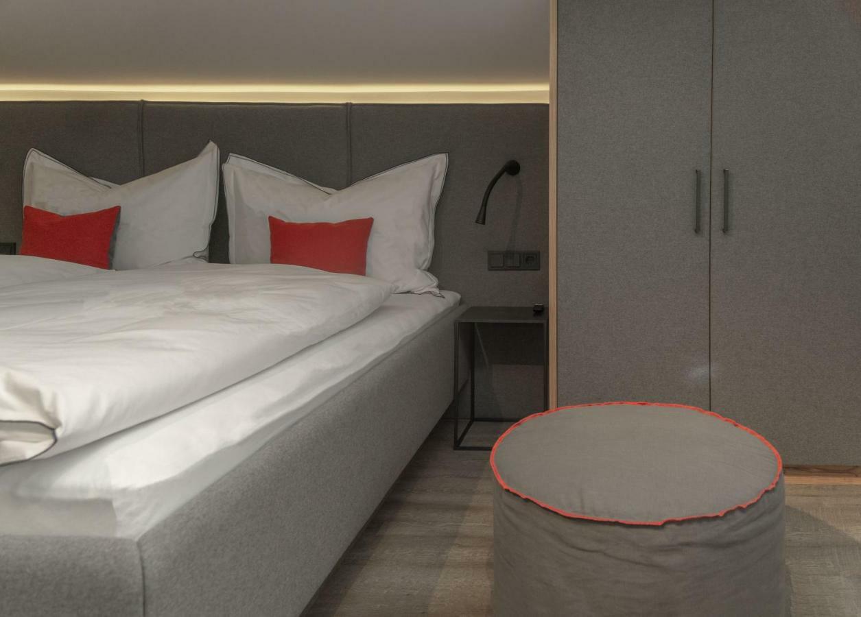 Appartements Erwin & Eleonore Huettl - Penthouse Neukirchen am Großvenediger Eksteriør bilde